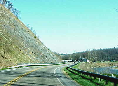 MVC-748 gap rockX2.jpg (13835 bytes)